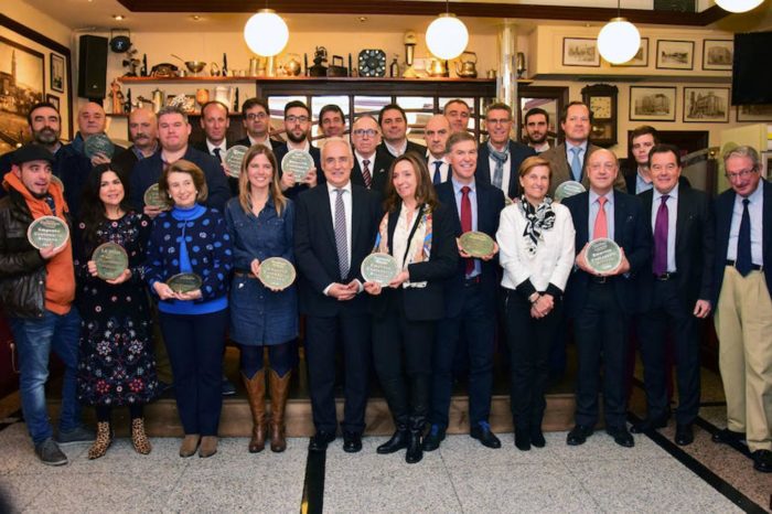 Veintidós siglos al pie del cañón