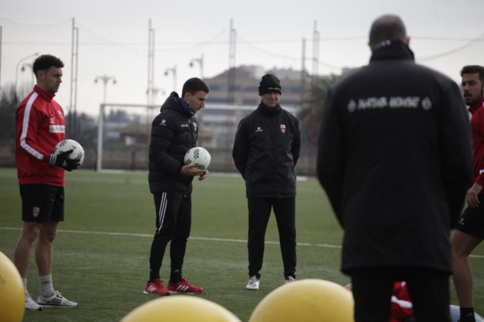 Berges no se siente cuestionado