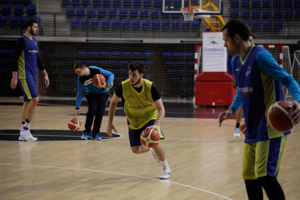 Entrenamiento del equipo. / Ingrid