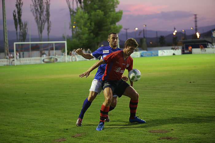 El Calahorra, líder a goles y casi a puntos de toda la Tercera