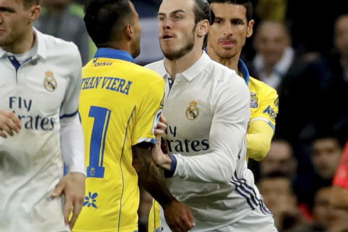 Un ataque de locura de Bale baja del liderato al Real Madrid