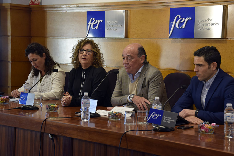 Presentación del proyecto en una rueda de prensa en la FER. / FER