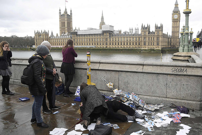 Al menos cuatro fallecidos en un atentado en Londres