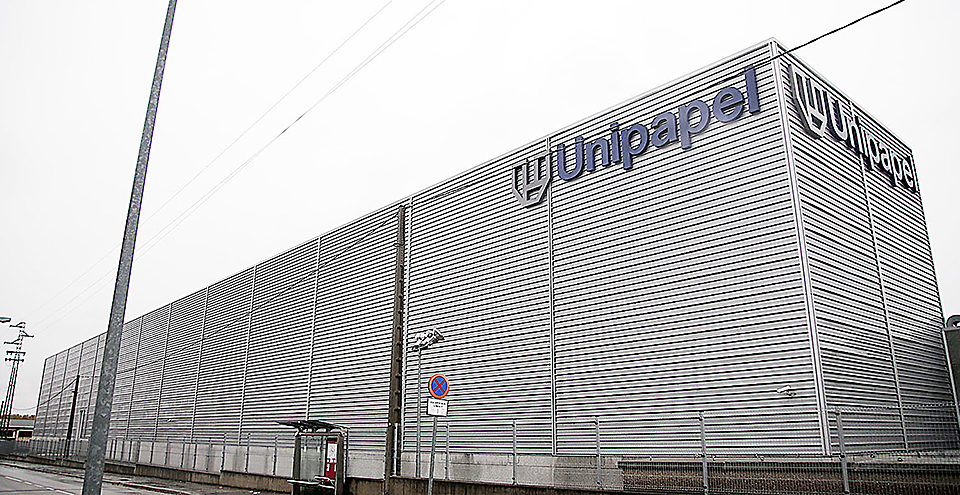 Factoría de Unipapel en el polígono Cantabria. Ingrid