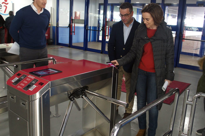 Una nueva tarjeta virtual permitirá acceder a instalaciones de Logroño Deporte con el móvil