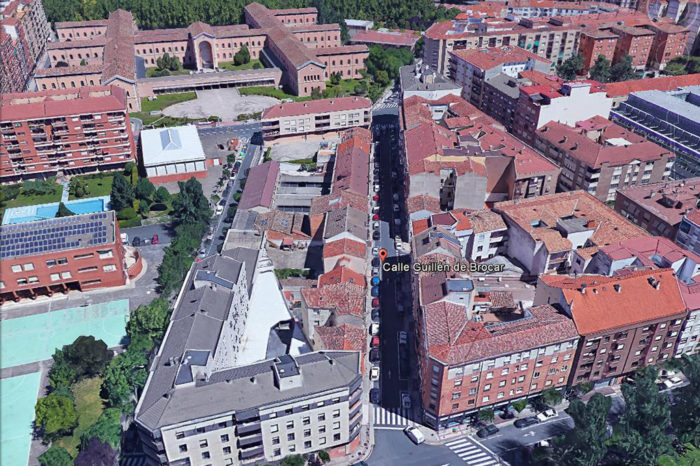 El incendio de una vivienda de Logroño provoca daños en un colchón