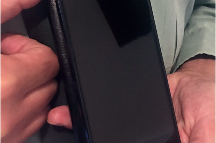 Detenido por denunciar el robo de su móvil que vendió días antes por 160 euros