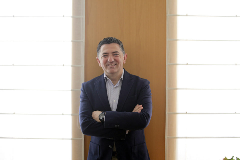 Carlos Cuevas, en su despacho de la Consejería. /INGRID