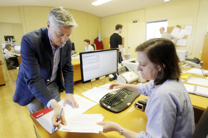 El PSOE quiere que Sanz y Ceniceros expliquen en el Parlamento la financiación del PP