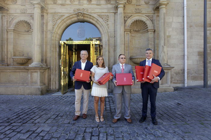 Más de 4.000 empresas apoyan la continuidad de la Cámara de Comercio