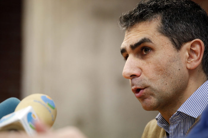 Jota oficializa su despedida del BM Logroño