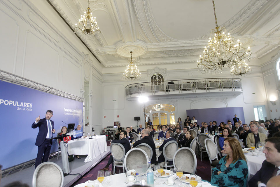 Alberto Nadal, durante su intervención en el Foro Económico. / Ingrid