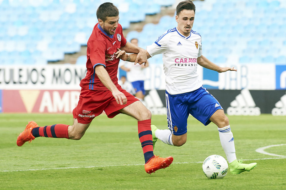 En Calahorra empató a dos con el Laredo y le valdrá con repetir el mismo resultado firmado ante el Real Zaragoza en La Planilla para pasar. / TINO GIL-REAL ZARAGOZA