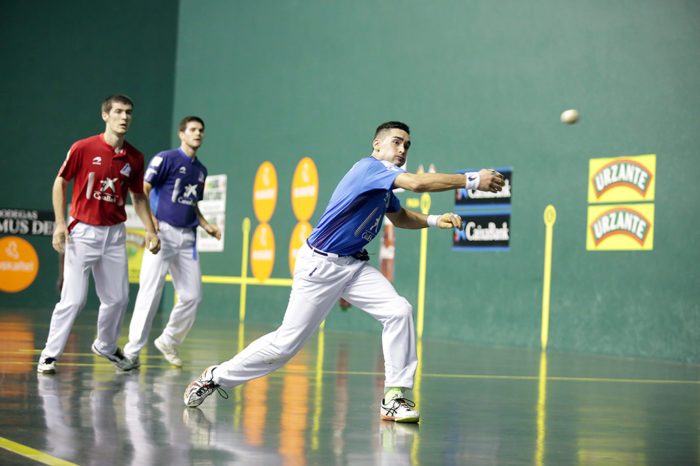 Víctor Esteban seguirá dos años más en Asegarce