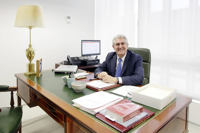 El presidente del Tribunal Superior de La Rioja califica de "vergonzosa y vergonzante" la declaración unilateral de independencia