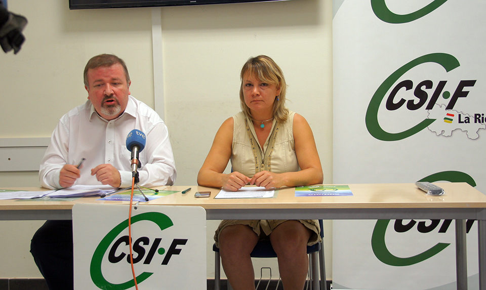 Jesús David García ha criticado en rueda de prensa el modelo de contratación de la administración riojana con empresas privadas. / NR