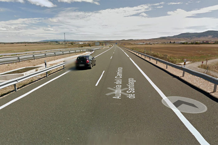 Fallece un operario de carreteras atropellado en la A-12 en Santo Domingo