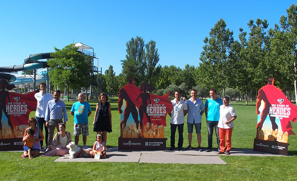 Presentación, en la que ha participado la alcaldesa, de la programación deportiva de Logroño Deporte que se ha realizado en Las Norias. / NR
