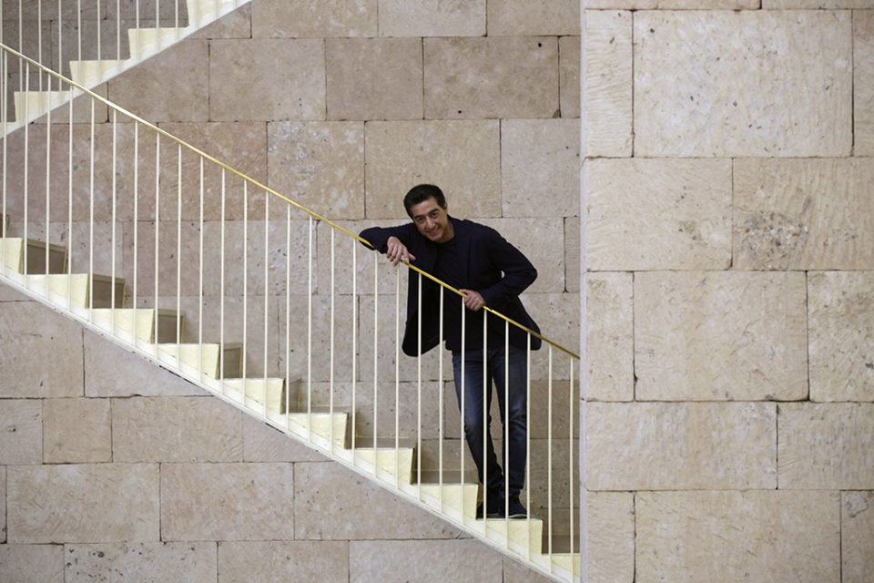 Juan Valderrama, hijo de Juanito Valderrama, en el Ayuntamiento de Logroño, / Ingrid