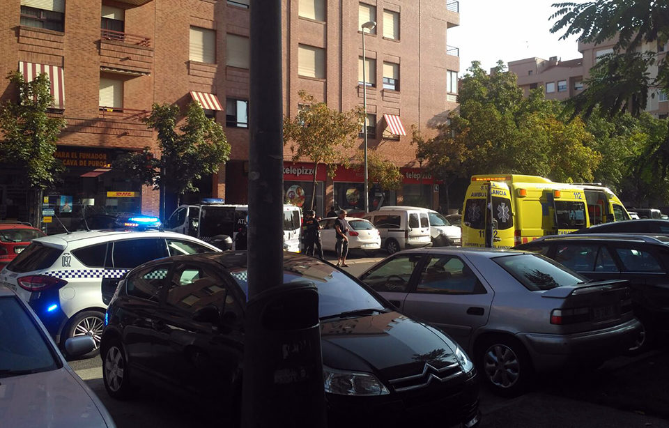 Los servicios de emergencia, en el lugar en el que se ha producido el accidente. / NR