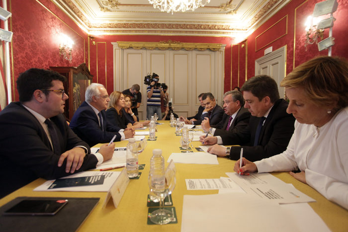 "La Rioja no puede perder ni un solo euro"