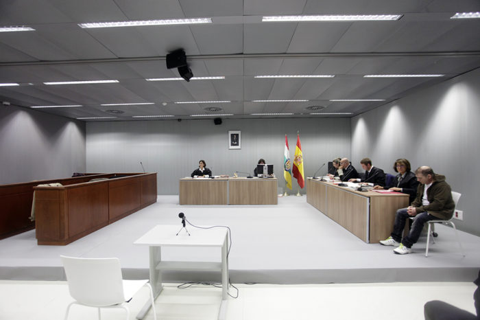 El acusado del crimen de Gil de Gárate acepta 11 años de prisión y pide perdón