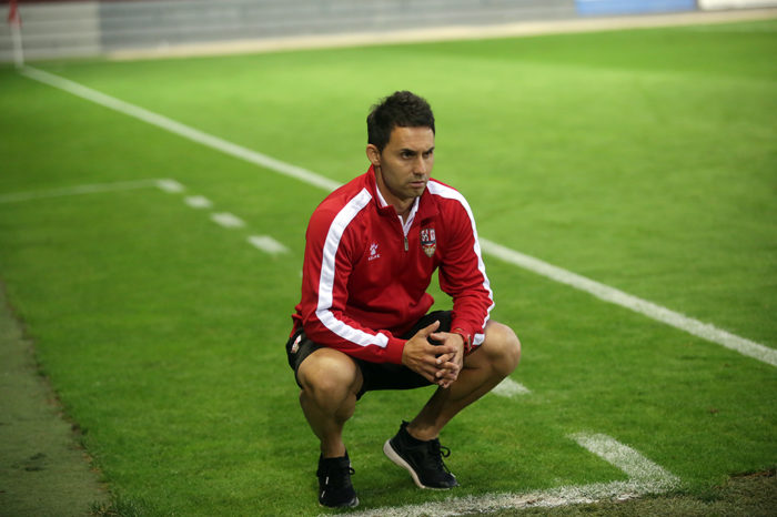 “Nos vendría bien sacar una victoria”