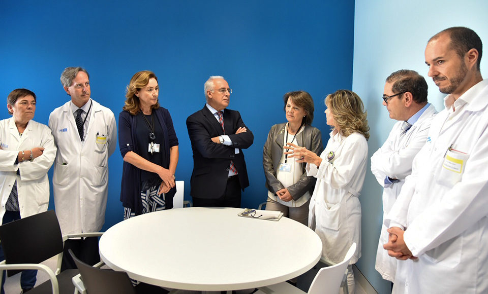 Ceniceros visita la nueva unidad de salud mental infanto-juvenil. / NR