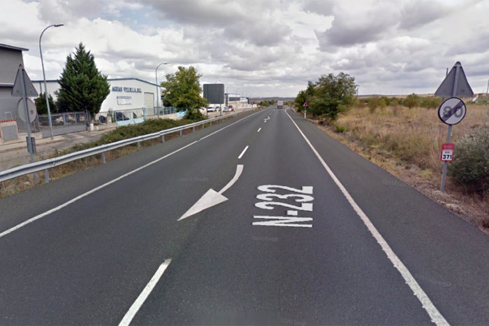 Ocho heridos leves tras la colisión de dos vehículos en El Villar de Arnedo