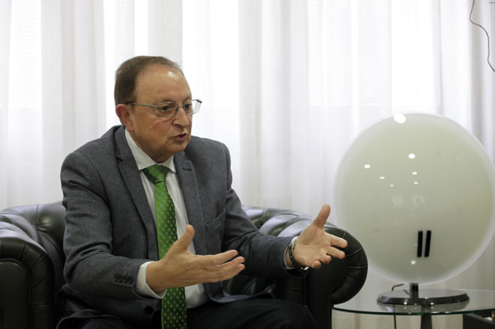 "No contar con la Cámara para internacionalización es como tener un buen coche guardado en un garaje; un despropósito"