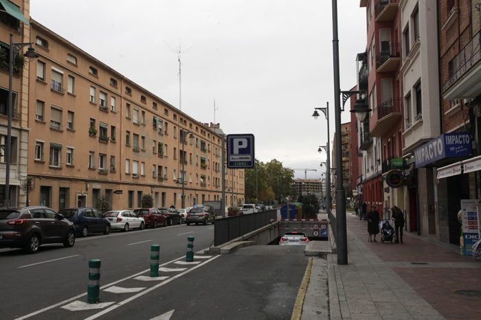 Los garajes de avenida de España pasarán a manos de los ocupantes