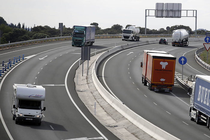 Los transportistas asumen el sobrecoste del desvío de camiones a la AP-68 por la mejora en la seguridad