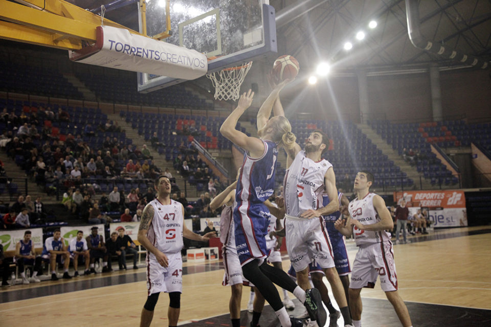 Los guipuzcoanos no inquietaron en ningún momento a los de Jenaro Díaz. /CLARA LARREA