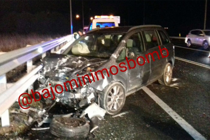 Dos mujeres resultan heridas en un accidente de tráfico en la N-111