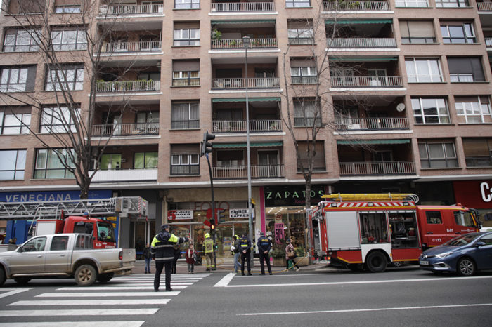 Se incendia la caldera de una comunidad de vecinos en Vara de Rey 36