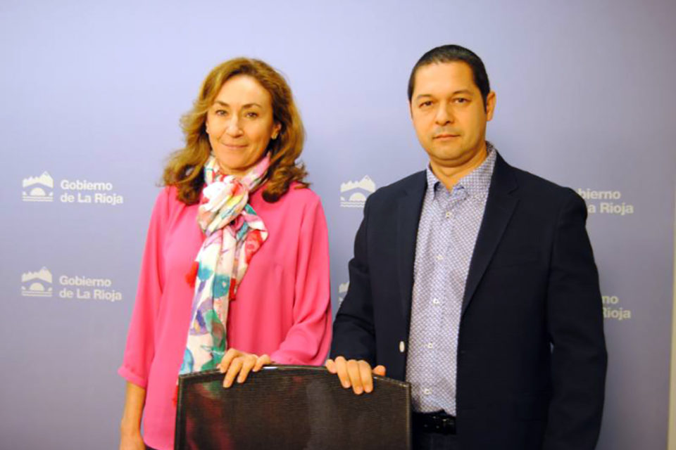 María Martín y Carlos Sola han presentado el balance de actividad. / NR