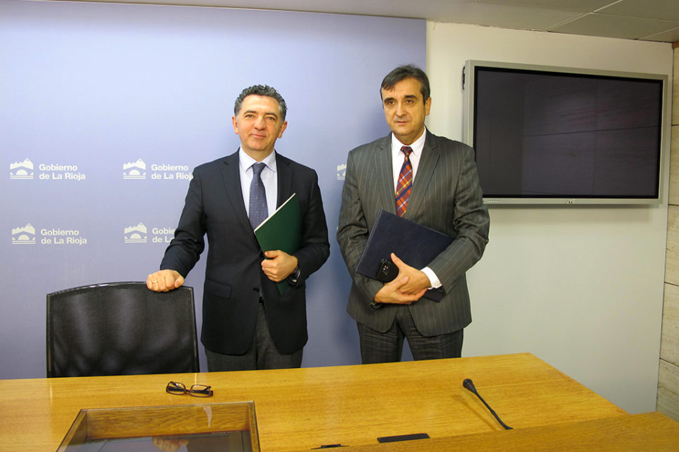 Carlos Cuevas y Carlos Alonso han ofrecido un balance de la Bolsa de Alquiler. / NR