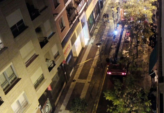 Los bomberos intervienen en tres incendios en Logroño en Año Nuevo