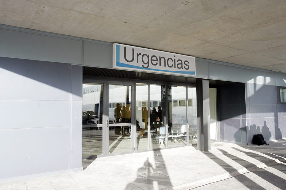Acceso al servicio de Urgencias del Hospital San Pedro. / Ingrid