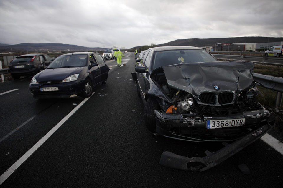 Algunos de los coches afectados. /CLARA LARREA