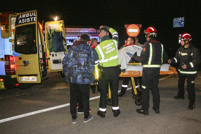 Cuatro heridos en el accidente de autobús permanecen ingresados en Burgos
