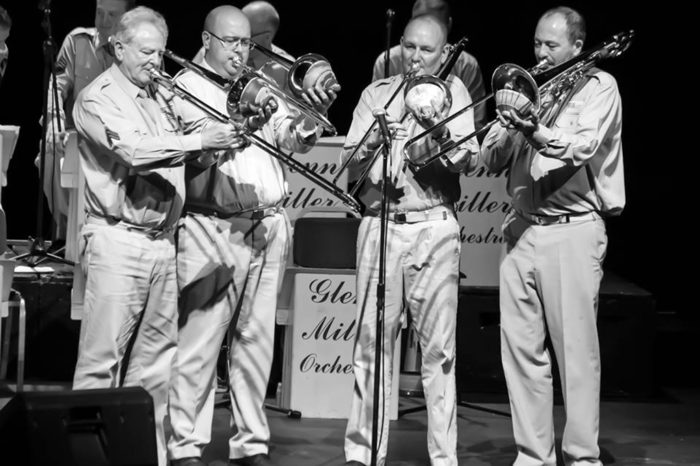 Un sábado con mucho swing