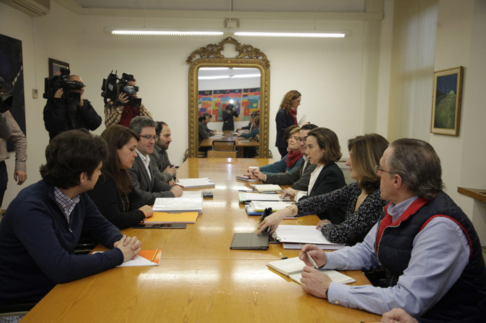 PP y Cs afirman que el pacto de investidura "goza de buena salud"