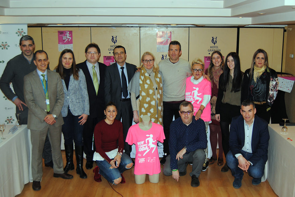 Presentación de la nueva imagen de la Carrera de la Mujer. / NR