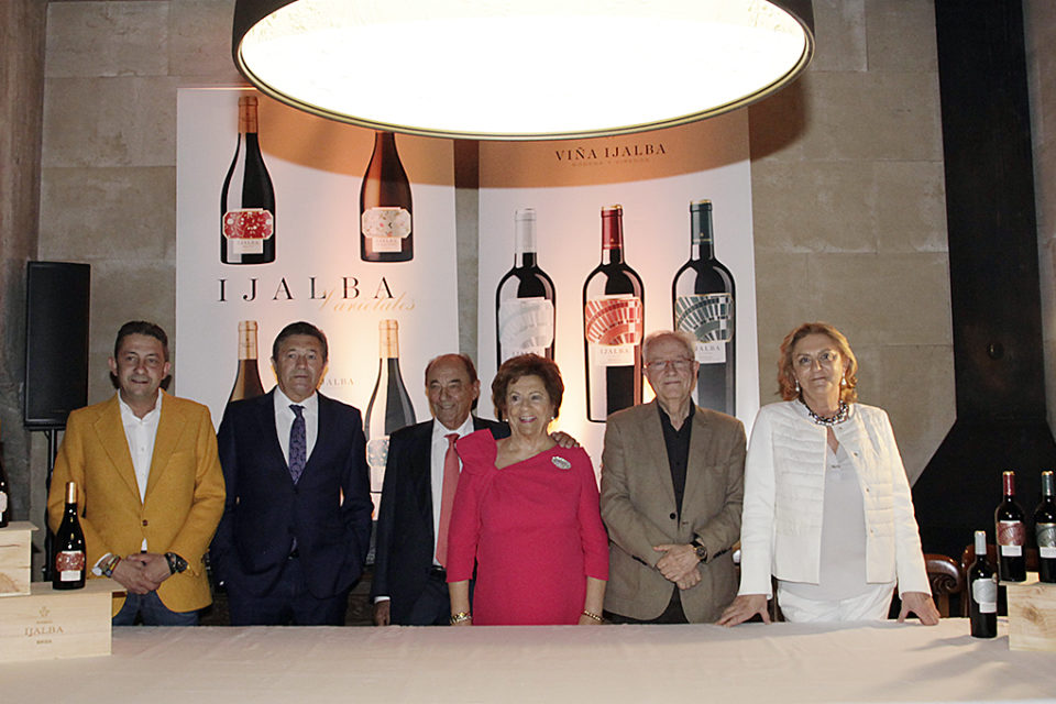 Acto de presentación de los nuevos vinos celebrado en Bodegas Viña Ijalba. / Ingrid