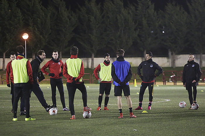 La SDL, a ganar y esperar