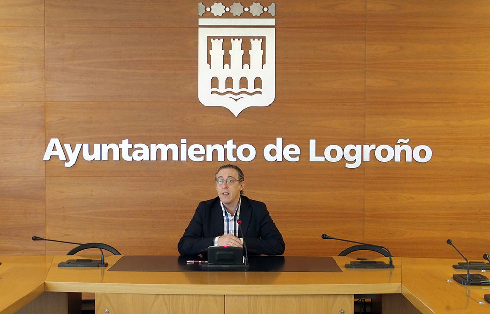 El concejal de Participación Ciudadana, Ángel Sáinz Yangüela. / NR