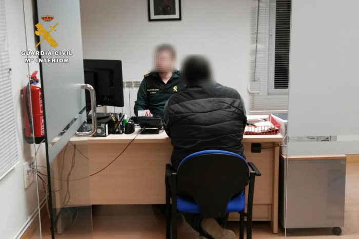 Detenido por usar de forma ilícita una tarjeta para pagar peajes en la AP-68