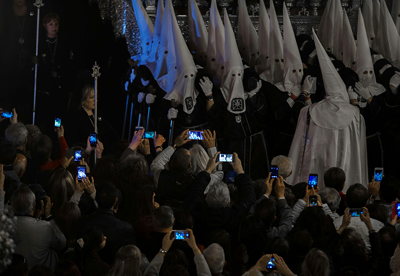 'Ventanas indiscretas', primer premio. / Justo Rodríguez