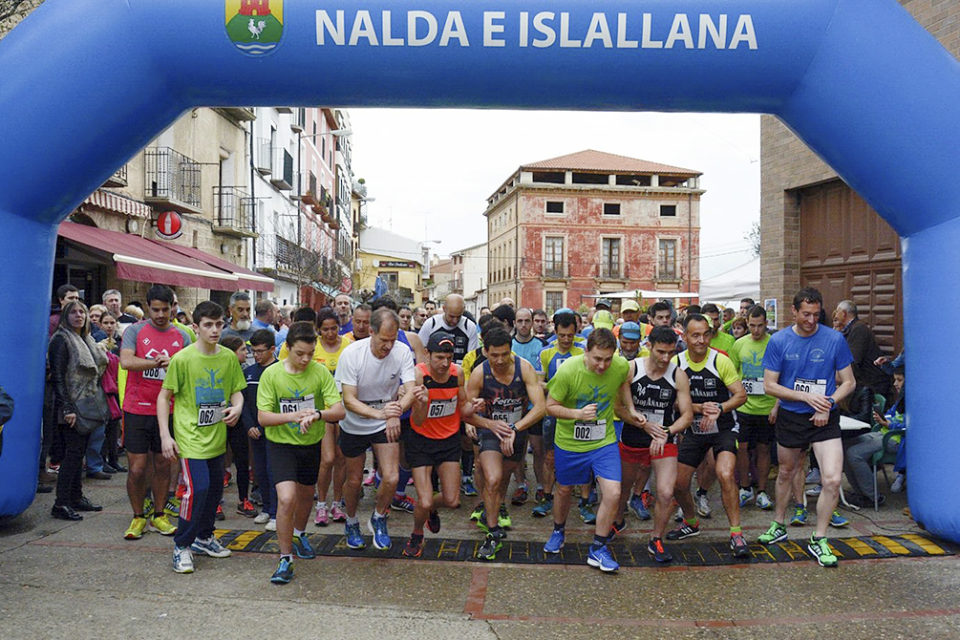 Esta escena se volverá a repetir mañana en el inicio de la prueba, poniendo los atletas el crono a cero. /NR